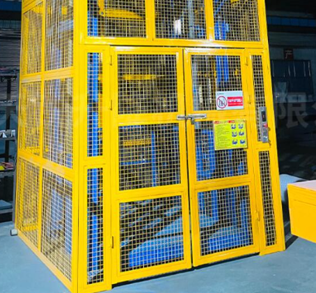 宝清货梯可以安装在室外吗