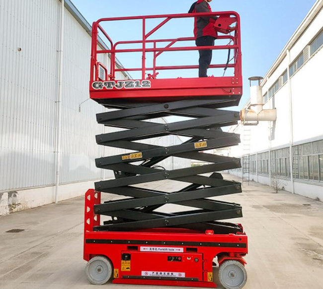 宝清自行走移动式升降机